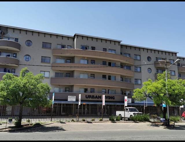 2 BEDROOM PROPERTY TO RENT IN DIE BULT